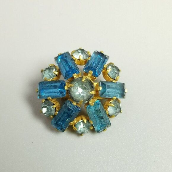 Vintage Little Blue Rhinestone Cluster Brooch, Starburst Radiant Snowflake - Picture 6 of 6